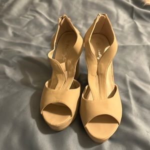 Ladies ankle length wedge